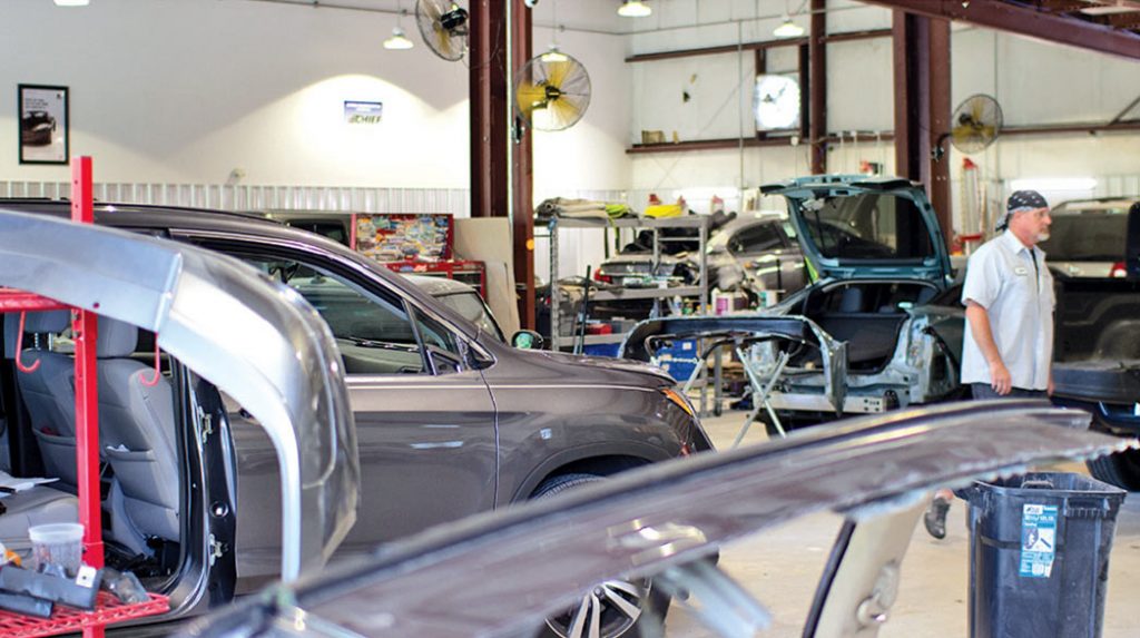 Car and Truck Repair & Painting Tallahassee Florida Lisa's Paint & Body